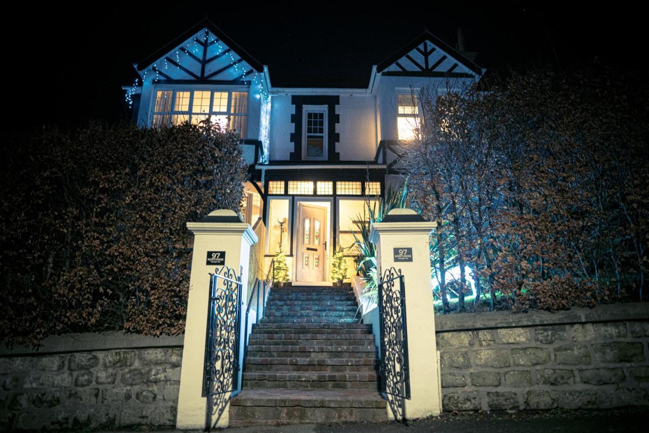 ヘイスティングス Northrise Retreat Bed & Breakfast エクステリア 写真